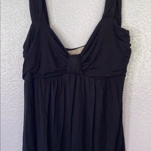 Women’s black tank top.